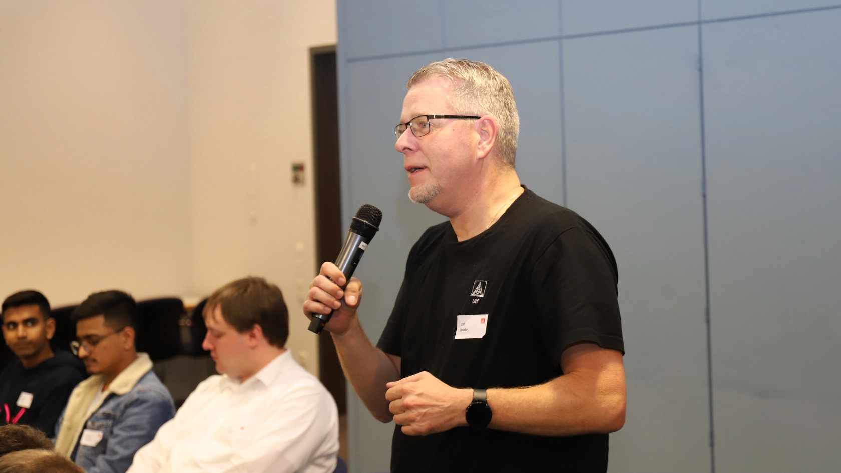 2023-11-11 students meet engineers 2023