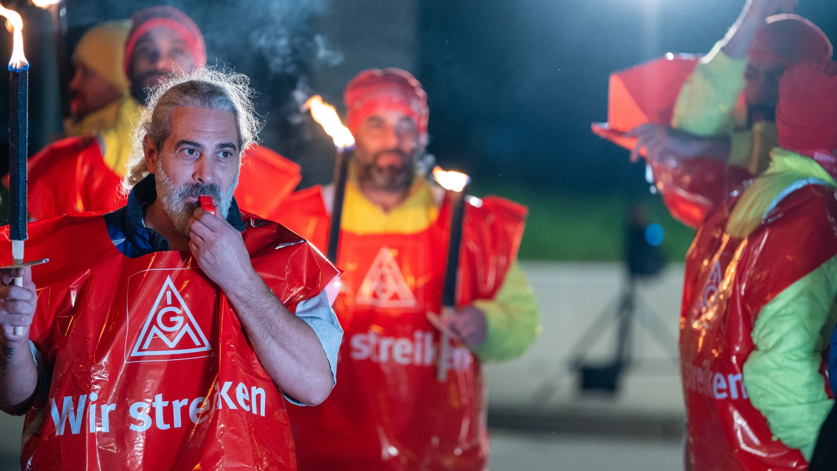 Warnstreik bei Clarios in Hannover