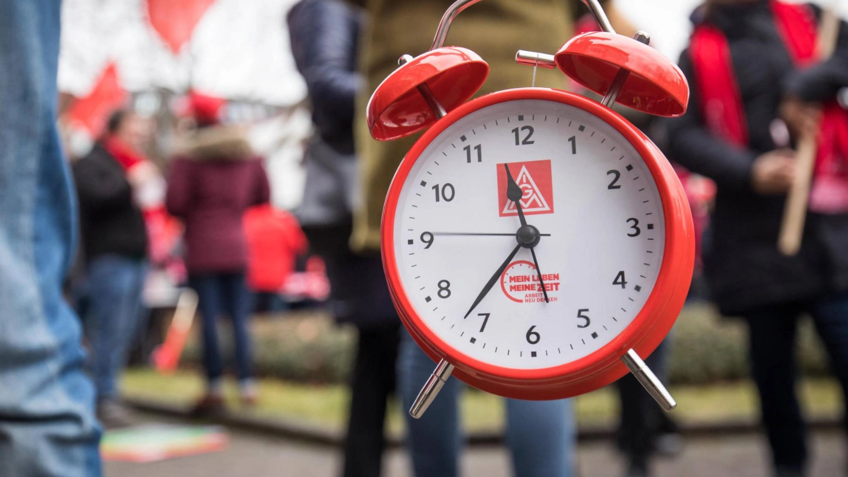 Tarifrunde Streik Wecker