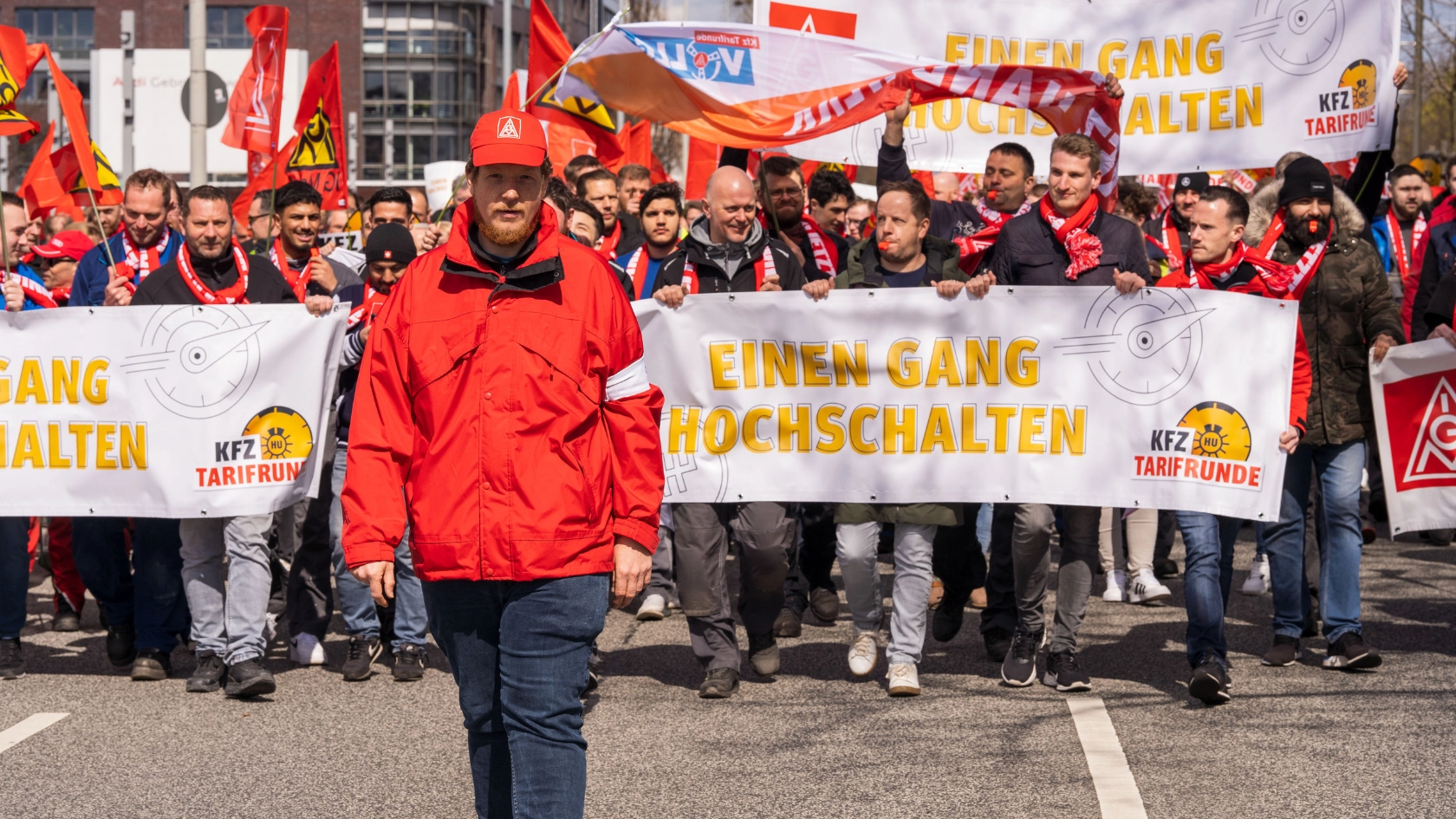 Warnstreik KFZ-Tarifrunde