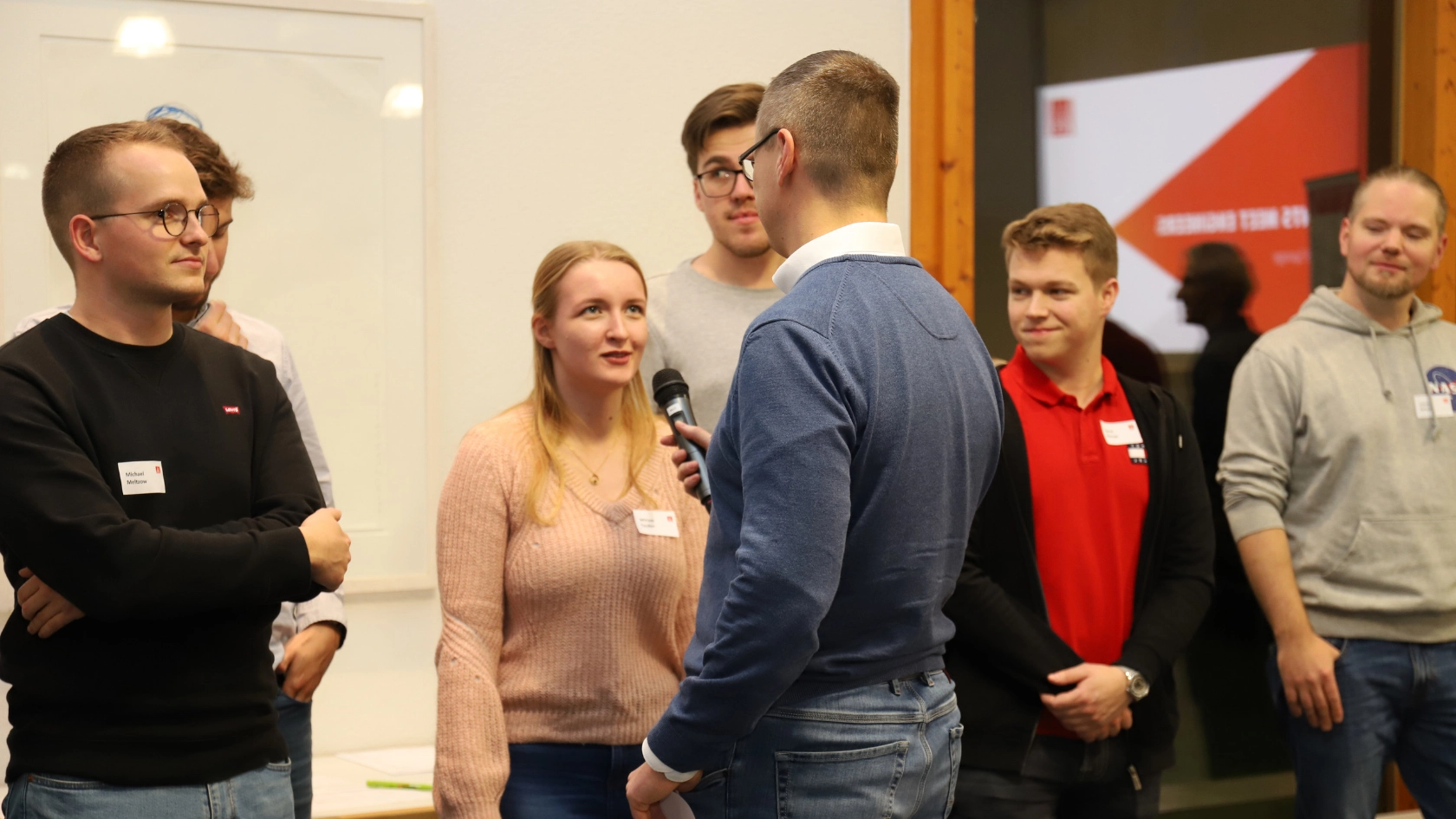 2023-11-11 students meet engineers 2023