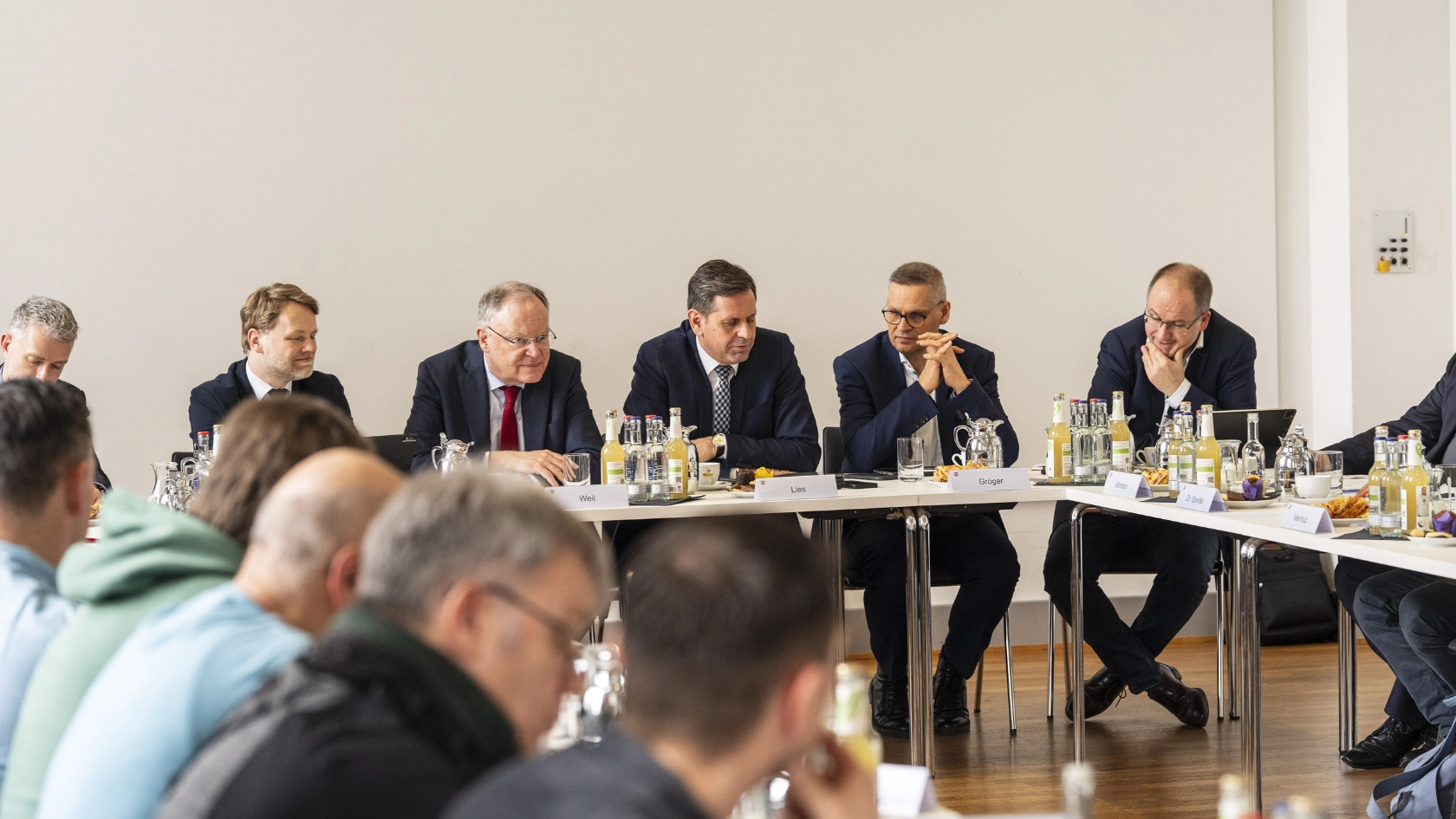 Hintergrundgespraech Automobilindustrie