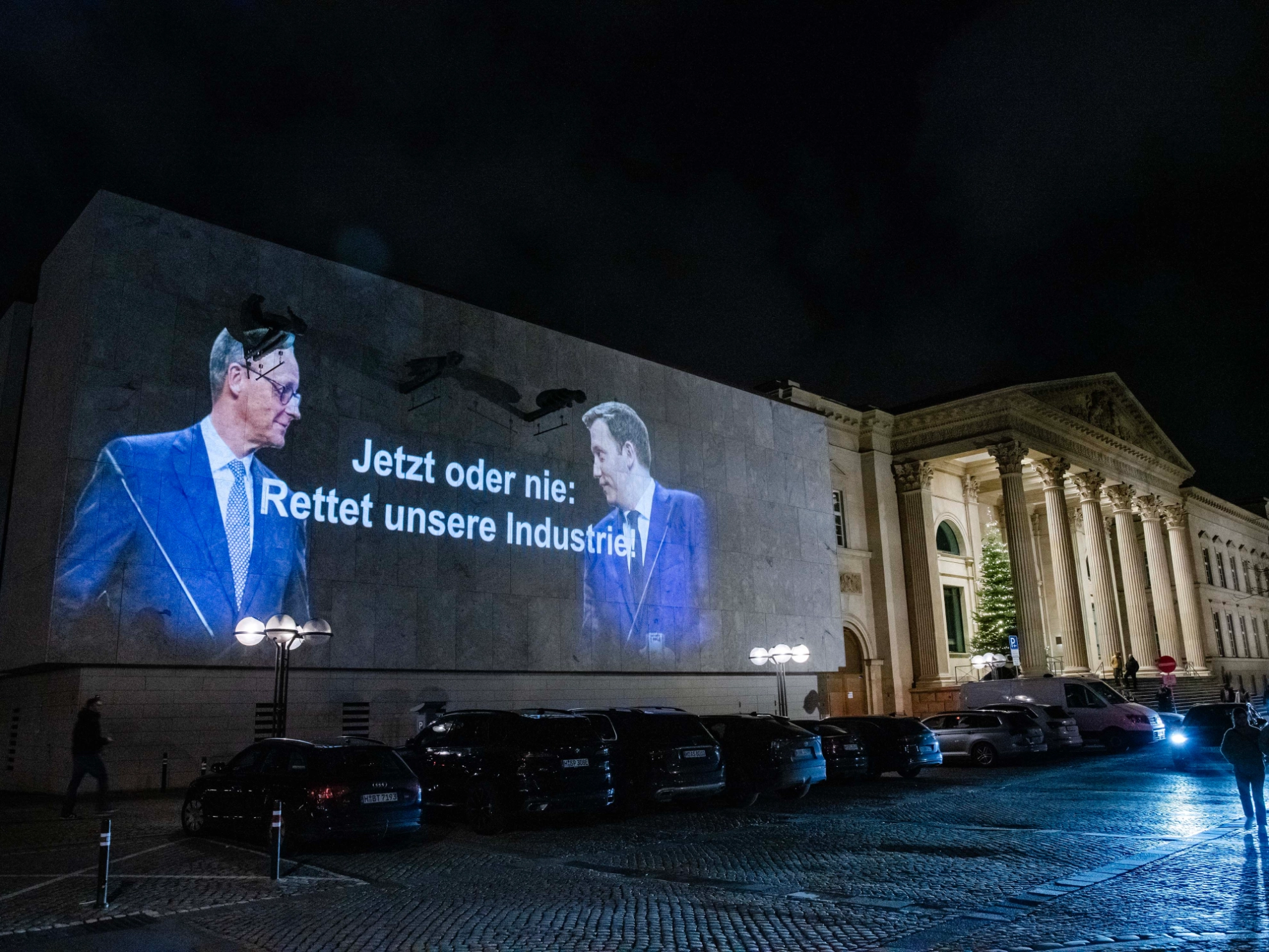 Aktion gegen Industriearbeitsplatzabbau am Landtag