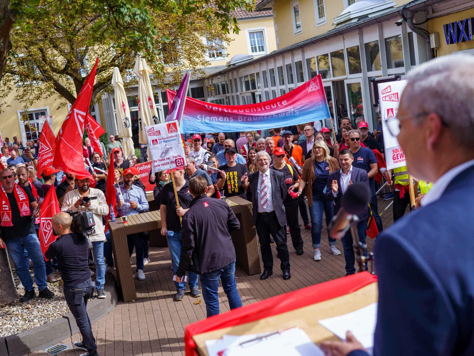 Archivbild aus der Tarifrunde 2022.