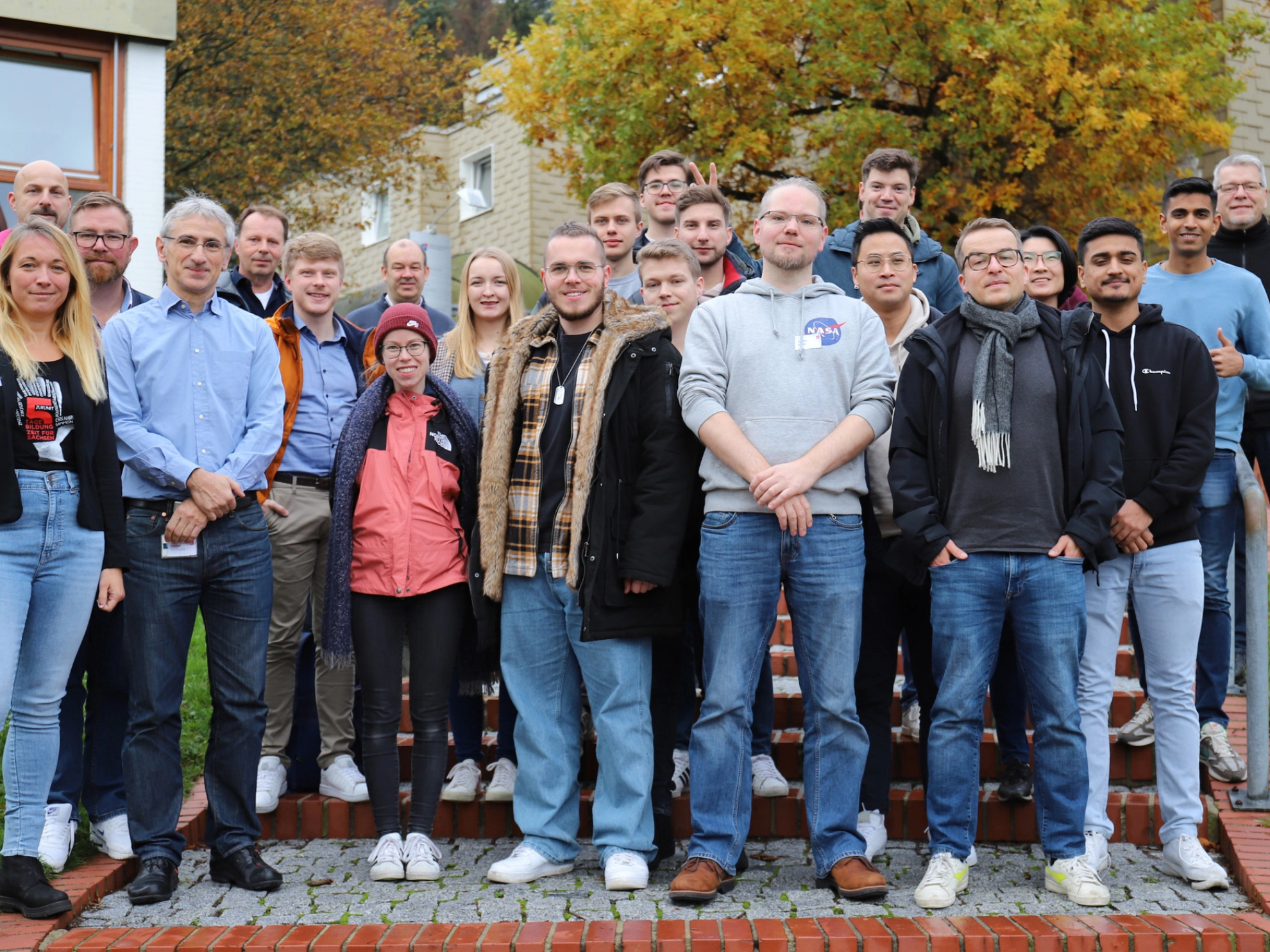 2023-11-11 students meet engineers 2023