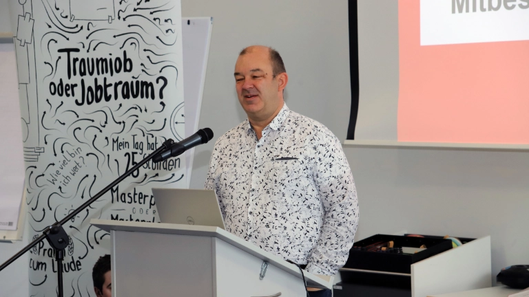 2023-11-11 students meet engineers 2023