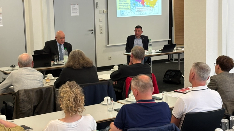 Friedenspolitische Reihe mit W. Richter