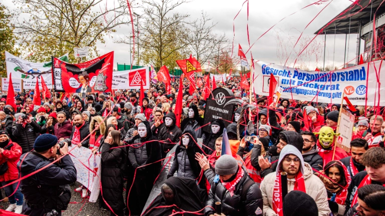 2024-11-21 3. Verhandlung VW Kundgebung